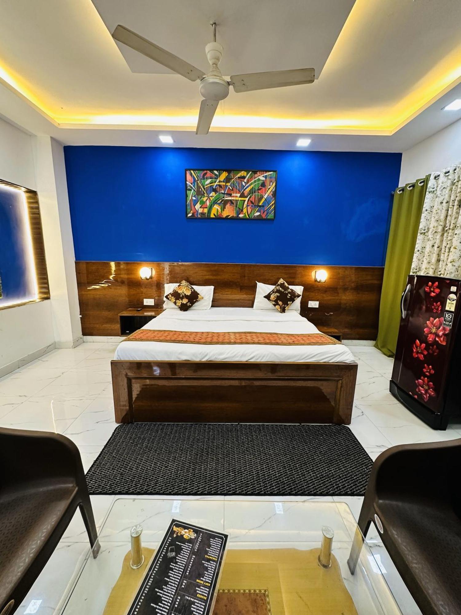 Golden Bed And Breakfast- High Quality Rooms In South Ex-1 D Block Neu-Delhi Exterior foto
